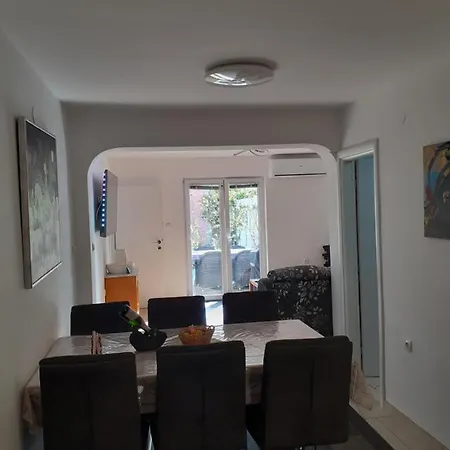 Renata